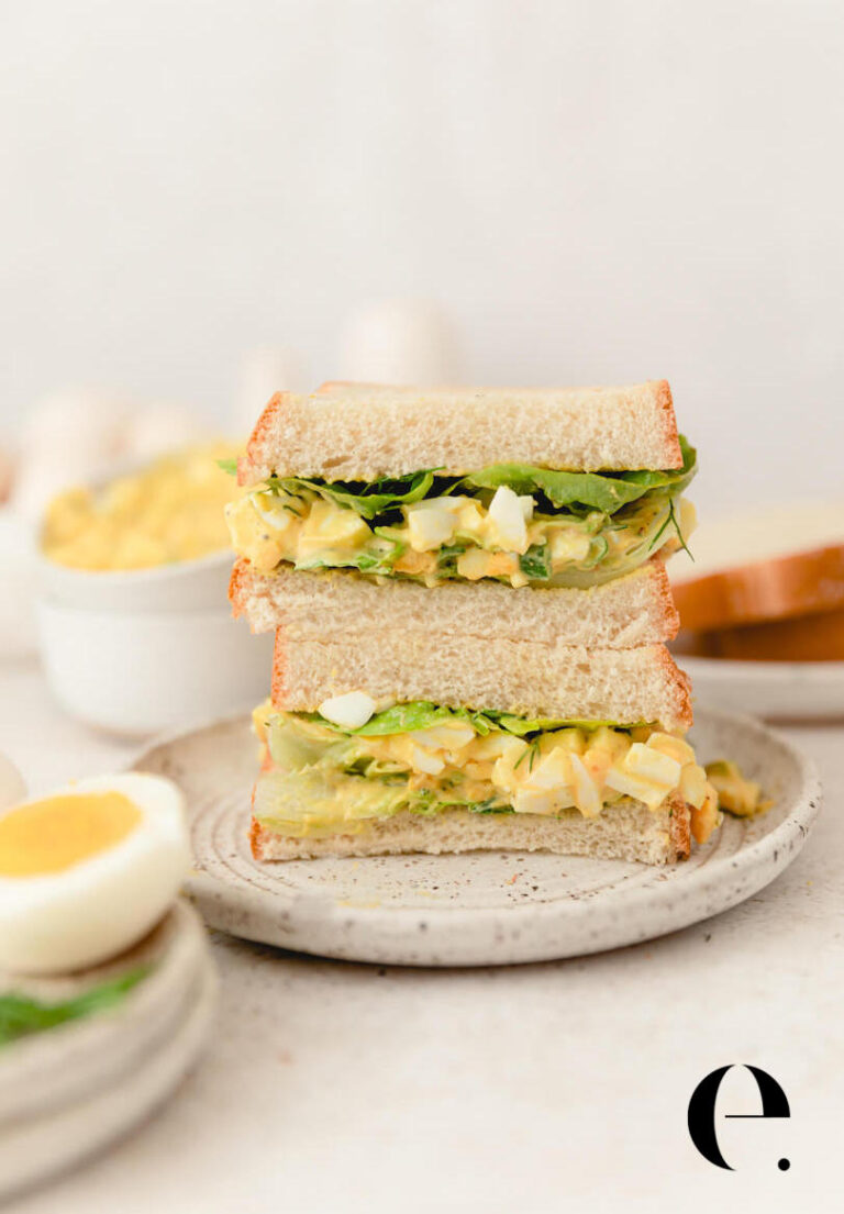 How to make egg salad sandwich