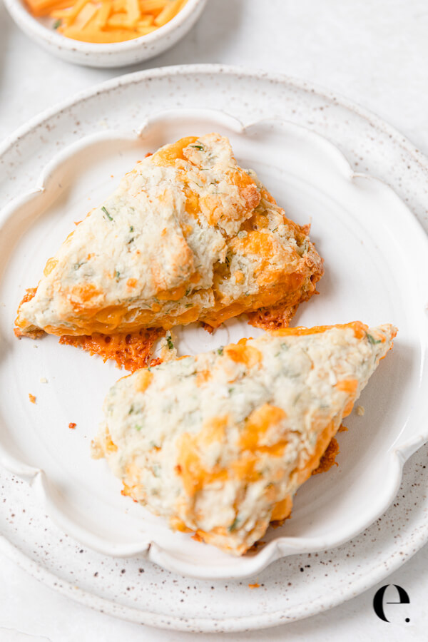 cheddar dill scones on plate